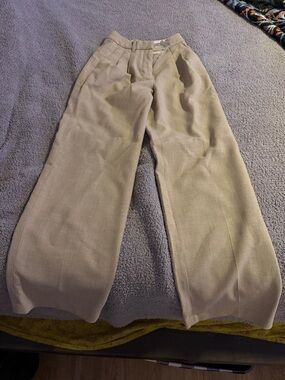 Wilfred Wide-Leg Trousers in Light Tan